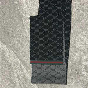 Gucci Black and Gray Monogram Scarf